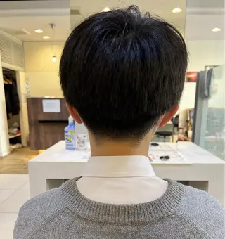 メンズ 小澤 奈津美のヘアスタイル