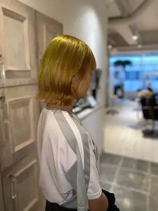 カラー 韓国風／ハイトーン 砂原洋介のヘアスタイル