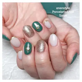 ショート ネイル 👑enen style👑のネイルデザイン