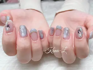 カラー ネイル 芦辺 香奈のネイルデザイン