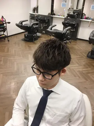 ショート パーマ メンズ 前田賢生 ご新規様はNGのヘアスタイル