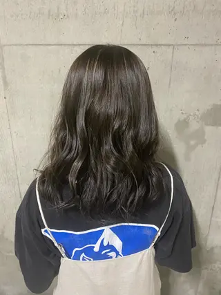 セミロング カラー BLANCO所属・杉浦 里奈のヘアスタイル