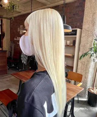 カラー the BRIDGE 大橋伊織のヘアスタイル