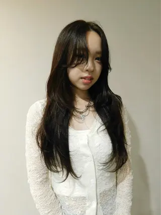 ロング カラー neneka レイヤーカット🍀のヘアスタイル