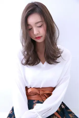 ロング ブリーチなしダブル/ レイヤーカット 小棹のヘアスタイル