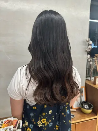 ロング nalu.所属・前山 七海のヘアスタイル