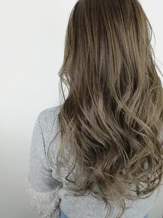 ロング カラー パーマ メンズ ネイル キッズ マツエク・マツパ 中津No.1髪質改善 店長✨透ける暗髪のヘアスタイル