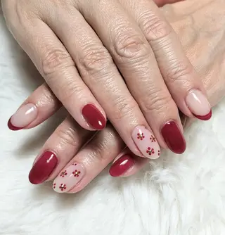 ネイル megumi. sのネイルデザイン