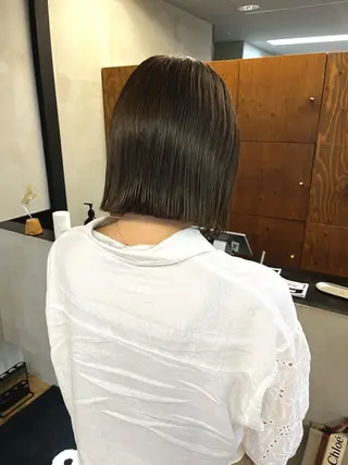 ショート カラー esu西梅田所属・ena/ブリーチなし 透明感・レイヤー🎀のヘアスタイル