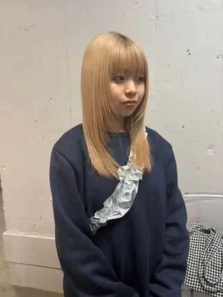 ロング ハイトーン レイヤー🎀meiのヘアスタイル