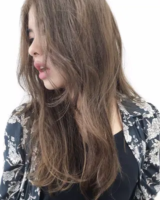 ロング カラー ENO センター南のヘアスタイル