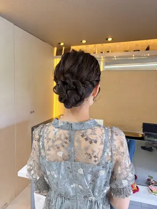 ヘアアレンジ ヘアセット／眉毛カッ ト/Nana〻のヘアスタイル