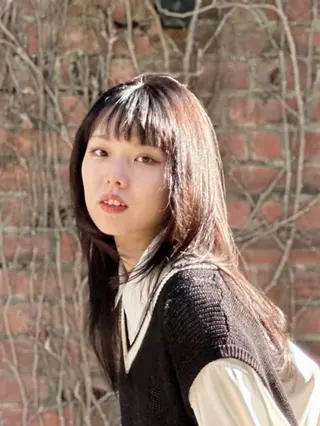 セミロング 美髪✨LAKOLA  池袋✨のヘアスタイル