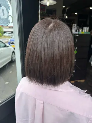 カラー 今野 詩音のヘアスタイル