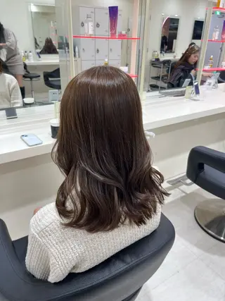 セミロング カラー 💟RINNA 艶カラー💟のヘアスタイル