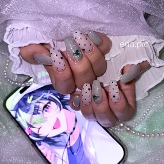ネイル toyvenail 🖤enaのネイルデザイン