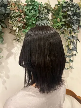 ミディアム 寺田 七海のヘアスタイル