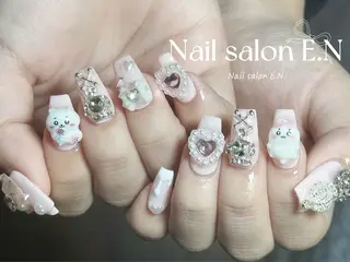 ネイル E.N🦋 長さ出し/持ち込みのネイルデザイン