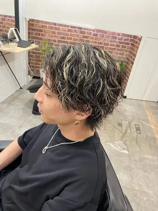 ミディアム カラー パーマ メンズ TETISS所属・💈メンズハイライト 南谷💈のヘアスタイル