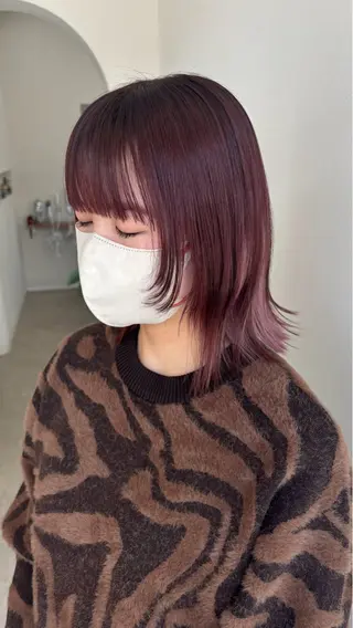 ミディアム カラー 能勢 莉里花のヘアスタイル