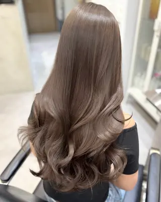 セミロング カラー 佐々木 楽人のヘアスタイル