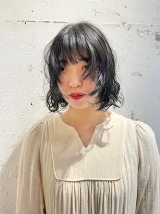 ショート カラー パーマ ✴︎UNU ✴︎モエカのヘアスタイル