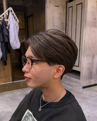 カラー メンズ soft beige naoki.のヘアスタイル