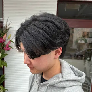 メンズ GISELA サリナのヘアスタイル