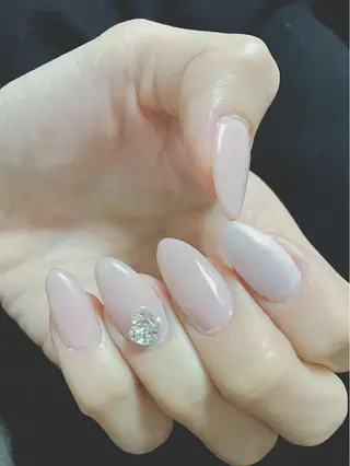 ネイル サロンR所属・岡田 美保のネイルデザイン