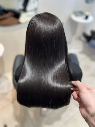 ロング 美髪矯正🫧艶髪特化 🫧関口太郎のヘアスタイル