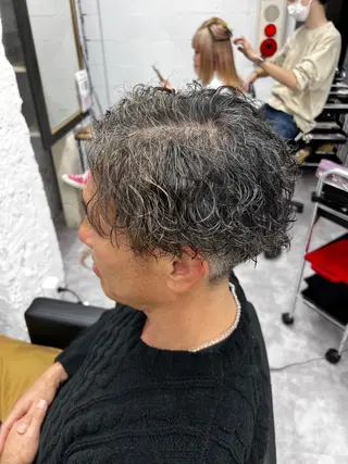 パーマ メンズ 笹江 瑞穂のヘアスタイル