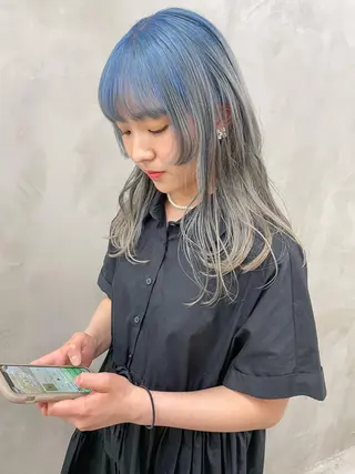 セミロング カラー yurika☁️ 似合わせ｜レイヤーのヘアスタイル