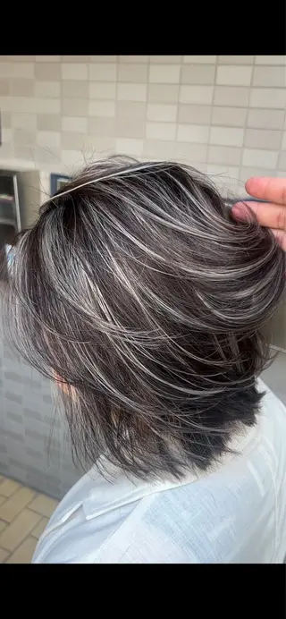 ミディアム カラー 表参道/ハイライト バレイヤージュのヘアスタイル