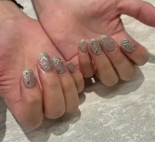 ネイル sofa 原 苺花のネイルデザイン