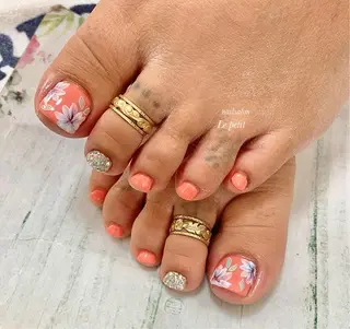 ネイル 石野 広佳のネイルデザイン