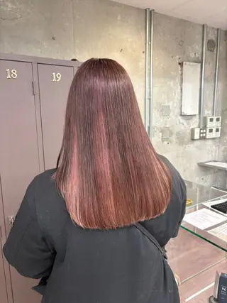 ロング 鈴木瑛里／ブロンド ベージュ／男女のヘアスタイル