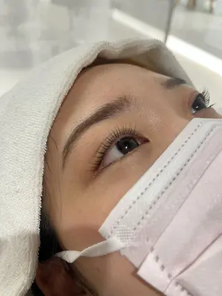 マツエク・マツパ アイブロウ mai🤍縮毛酸性ス トレート/アイリストのヘアスタイル
