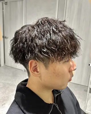 パーマ メンズ 野村 俊太のヘアスタイル