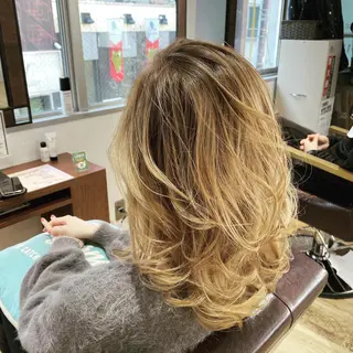 ミディアム カラー Kazu .Kのヘアスタイル