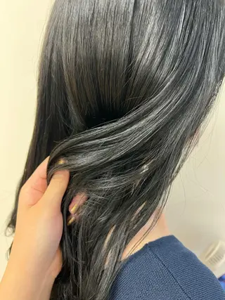 ロング カラー 鈴木 三保のヘアスタイル