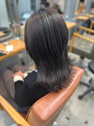 セミロング カラー 🎀たな 🧸のヘアスタイル