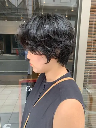 ミディアム パーマ ボブパーマ 艶カラー/横山大樹のヘアスタイル