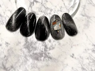 ネイル 杉山 ネイリストのネイルデザイン