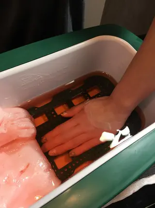 ネイル THECOLORS所属・近貞 莉奈のネイルデザイン