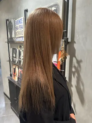 ロング ヤマダ アオイのヘアスタイル