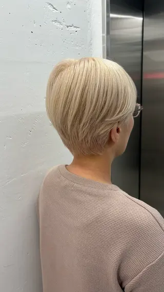 ショート カラー 🐶ひかる🐶 JILLSTUDIOのヘアスタイル