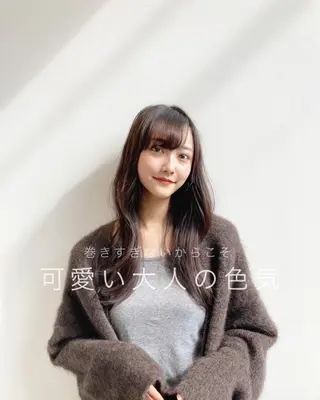 ロング カラー パーマ ヘアアレンジ Zina渋谷エリア マネージャShionのヘアスタイル