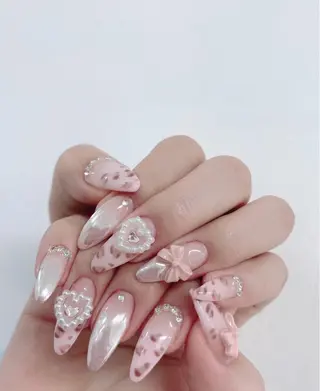 ネイル Lyna 池袋のネイルデザイン