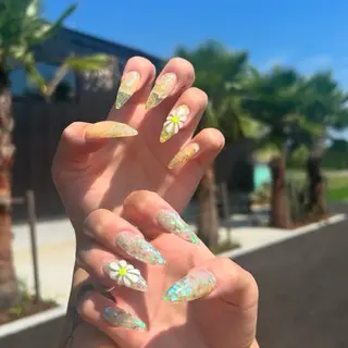 ネイル FlyingSeep 🐑kaho💟🌈のネイルデザイン