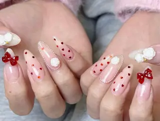 ネイル Kaka_ パラジェル、長さだしのネイルデザイン